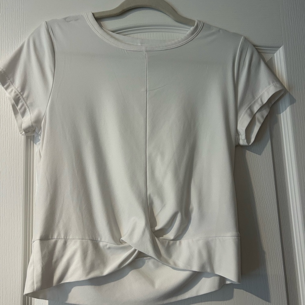 Old Navy Cream Short Sleeve Tee
